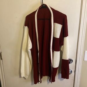 Crème and red cardigan